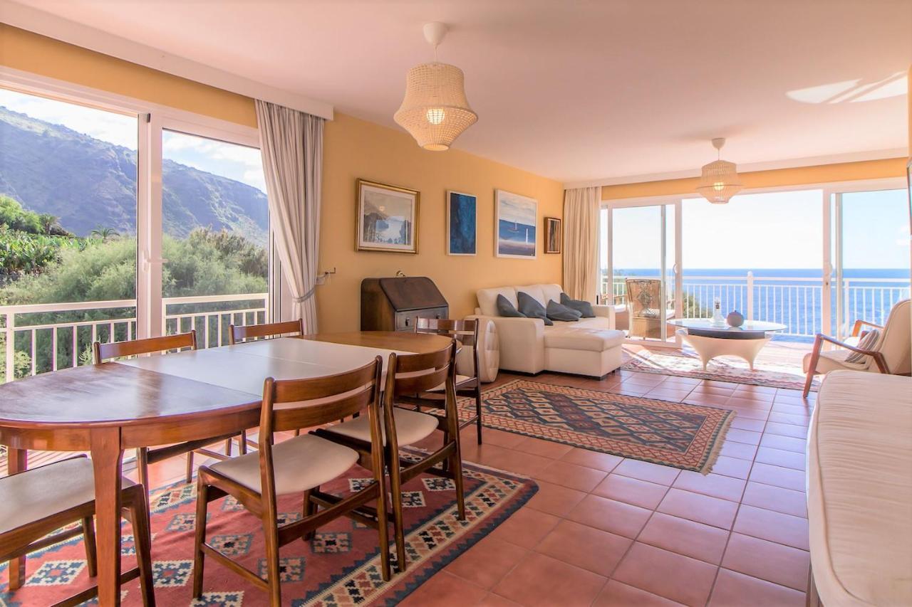 Villa In Protected Space In Front Of The Sea Los Realejos Exterior foto